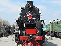 паровоз Л0009