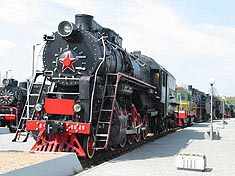 паровоз Л0009